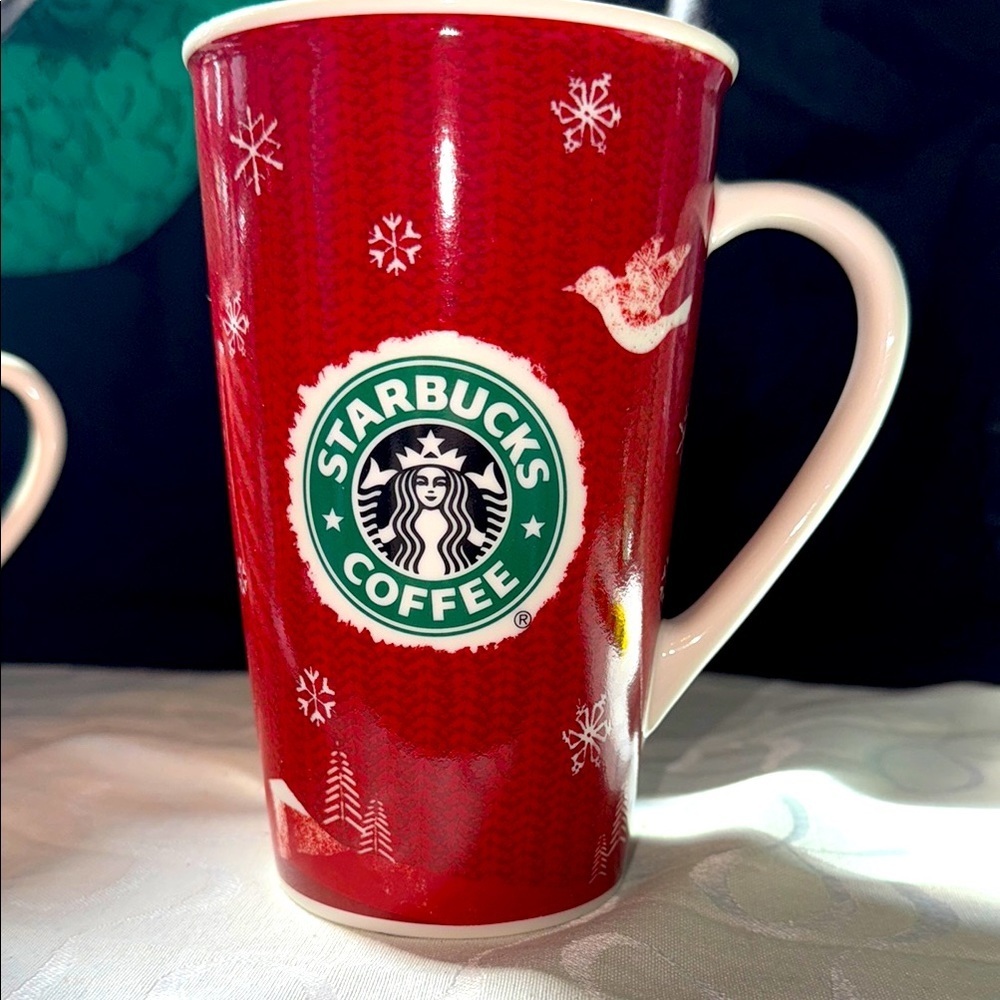 Starbucks Festive Red Snowflake Mug